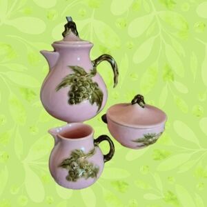 HULL POTTERY Tuscany Tokay 50s Vintage Pink & Green Vines Tea Set